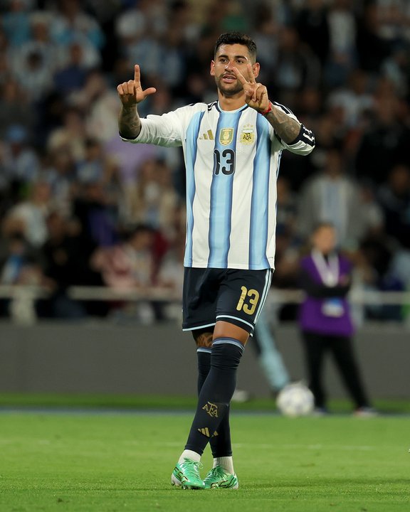 Cristian “Cuti” Romero, en su primer partido con la capitanía de la Selección. Agencia Noticias Argentinas (@Argentina).