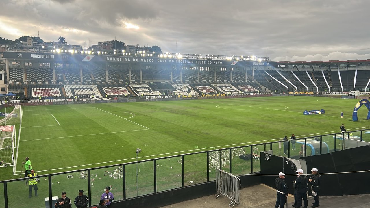 Los hinchas del Vasco se mudarán del Sao Januario. Foto: Agencia NA (Redes)