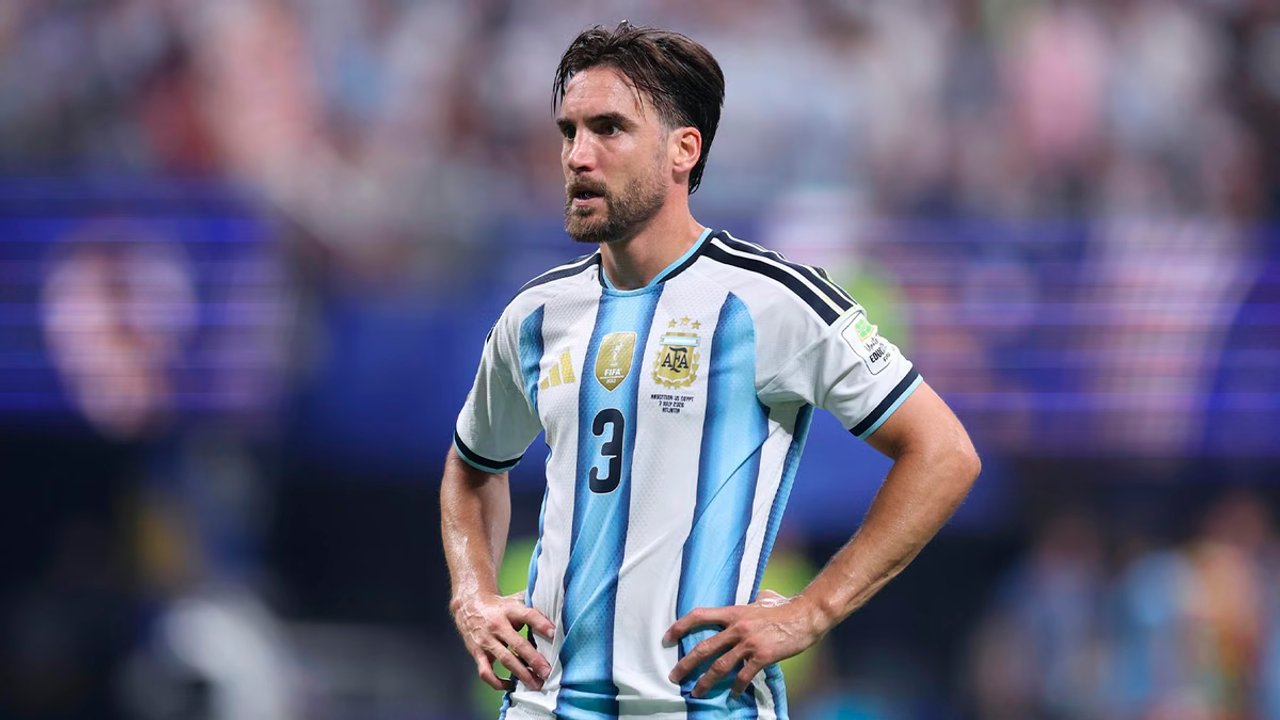 Tagliafico no pudo ocultar su admiración por Messi. Foto: Agencia NA (redes)