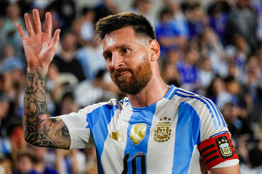 Lionel Messi jugará su último partido con la casaca de la Selección argentina frente a Benín. Foto: Agencia NA